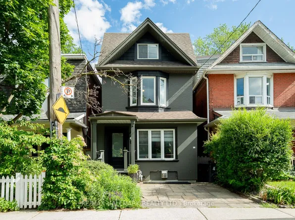 35 Dingwall Ave, Toronto, ON M4J 1C4