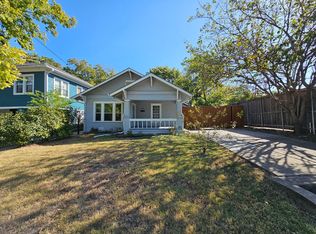 810 Elsbeth St, Dallas, TX 75208