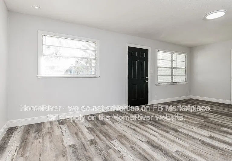 1455 Bethesda St — Photo 4