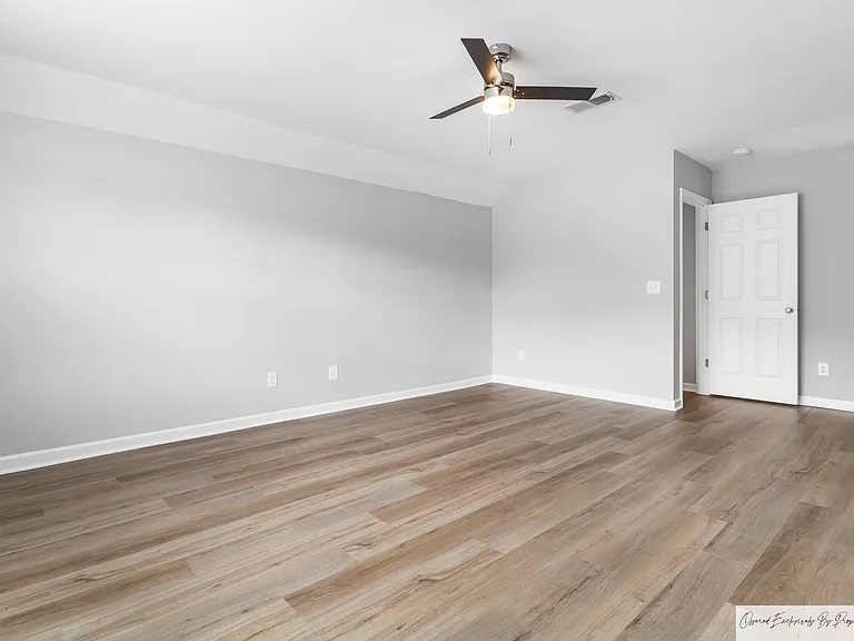 827 Chablis Dr — Photo 18