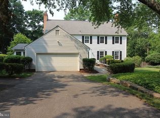 13017 Meadow View Dr, Gaithersburg, MD 20878