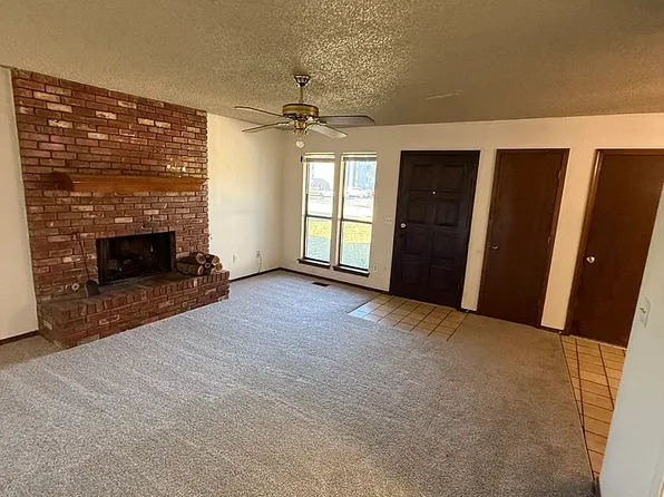 (undisclosed Address), Broken Arrow, OK 74012