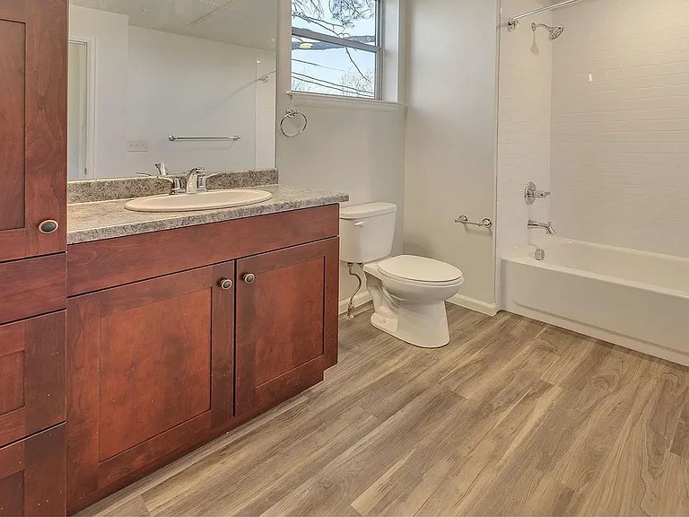 1230 Pierce St — Photo 26