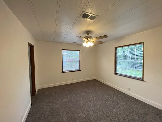1203 Karen Dr — Photo 3