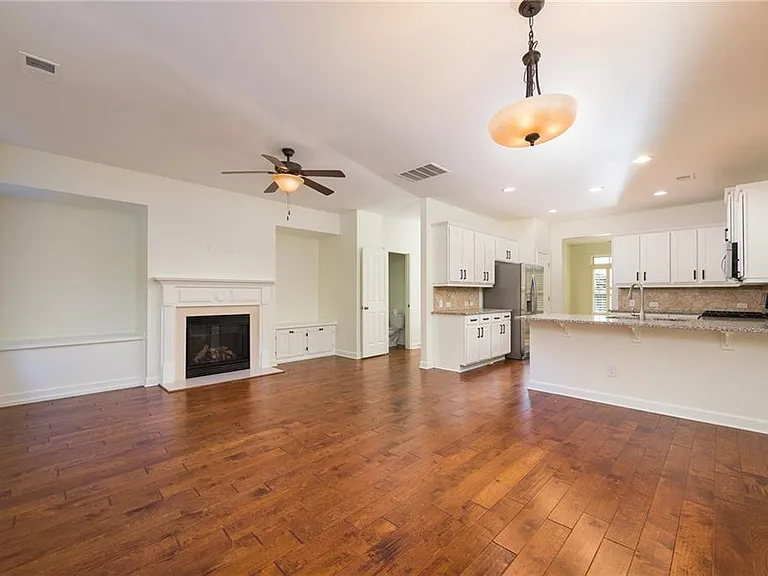 4148 Baverton Dr — Photo 10