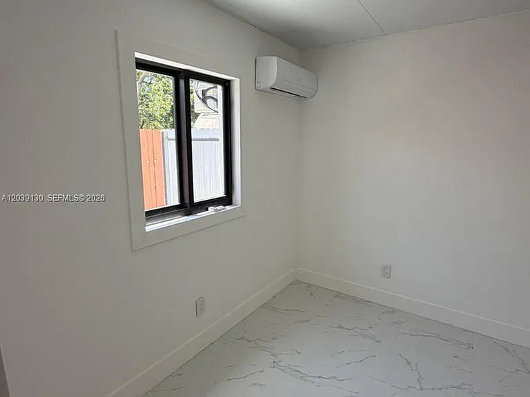 1230 NW 135th St — Photo 5