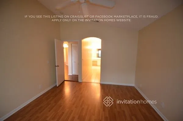4912 SW 32nd Way — Photo 7