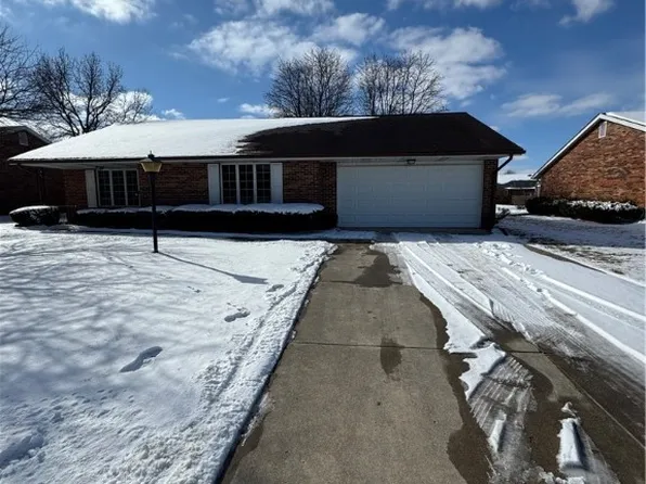 1208 N Dorset Rd, Troy, OH 45373
