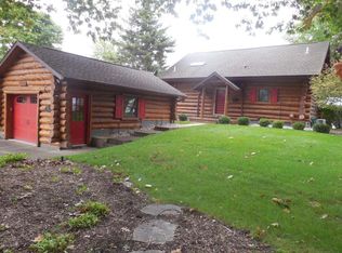 10891 E Royal Rd, Canadian Lakes, MI 49346