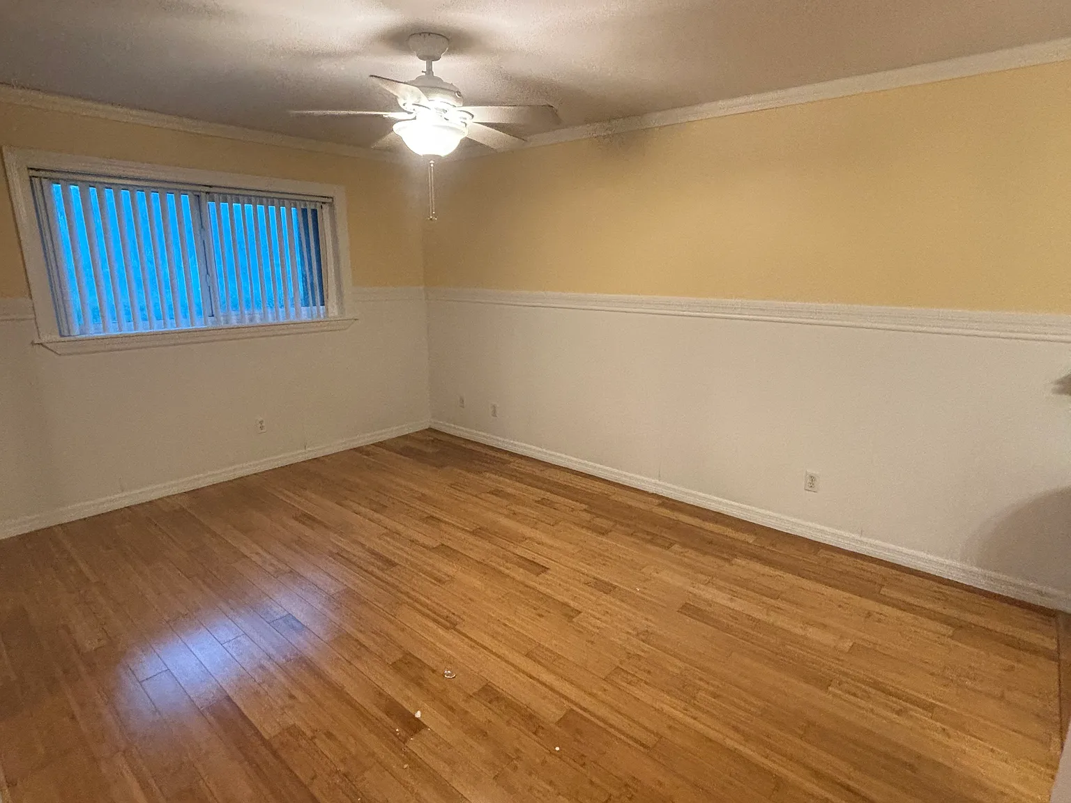2 bed, 1011 sqft, $2,100 — Photo 4