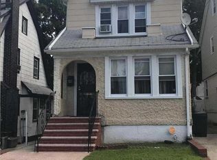 109-21 200th St, Saint Albans, NY 11412