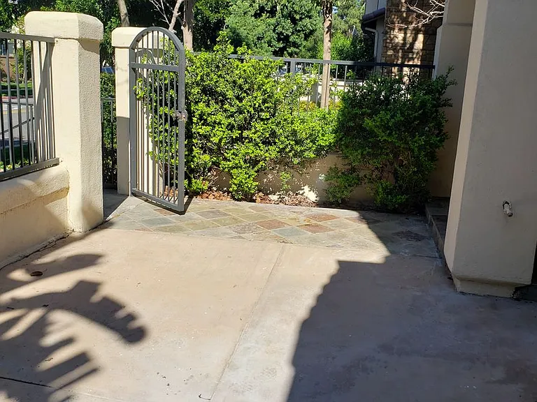 3 Weathersfield — Photo 3