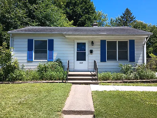 1204 Westmoreland Ave Photo 1