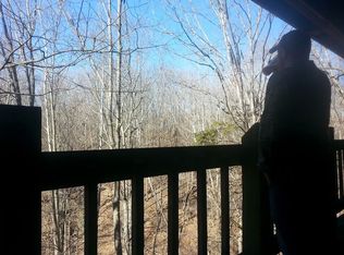 9014 S Pointe Ridge Ln, Bloomington, IN 47401