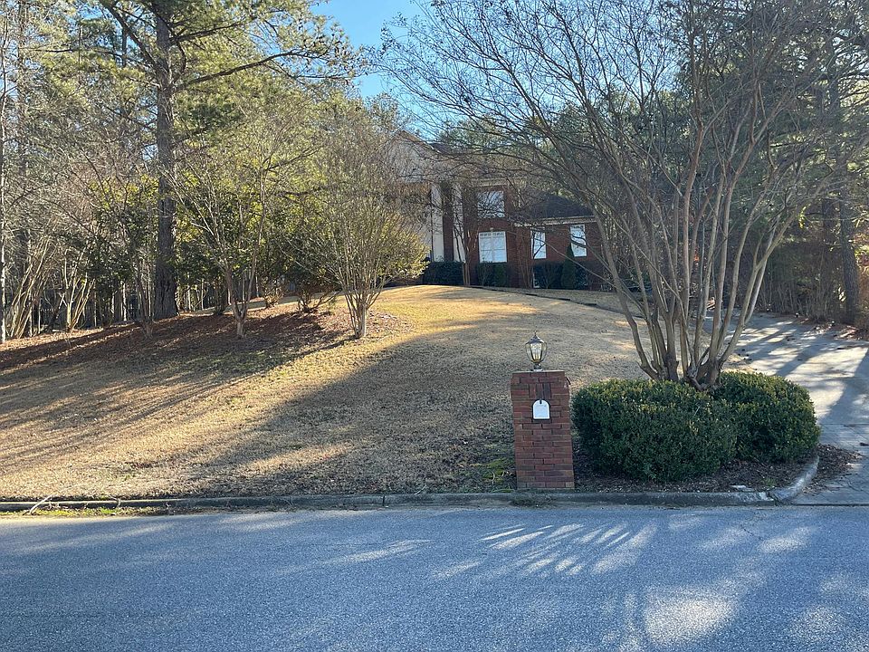 1st image of 155 Windsor Ln