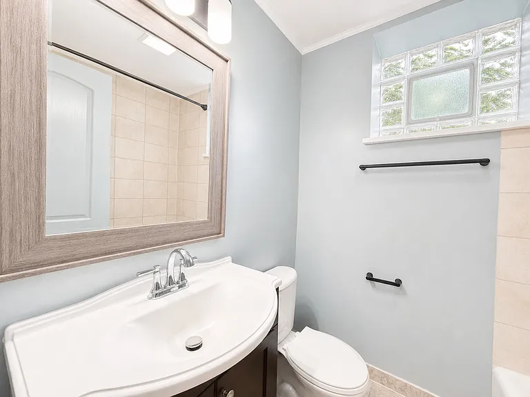 5342 S Fairfield Ave #1F — Photo 12