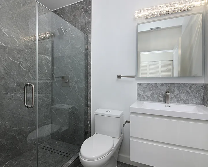 4550 W 18th St — Photo 7