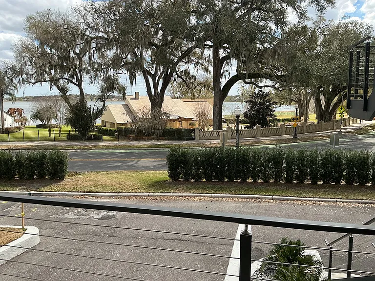 1 Lake Hollingsworth Dr #2 — Photo 22