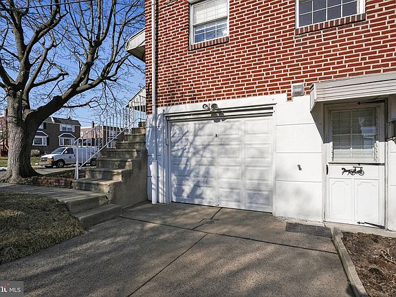 5th image of 3000 Windish St