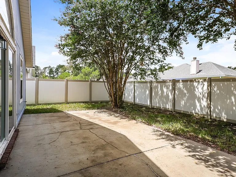 1544 Slash Pine Ct — Photo 16