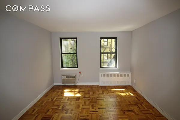 Rented by Compass | media 26