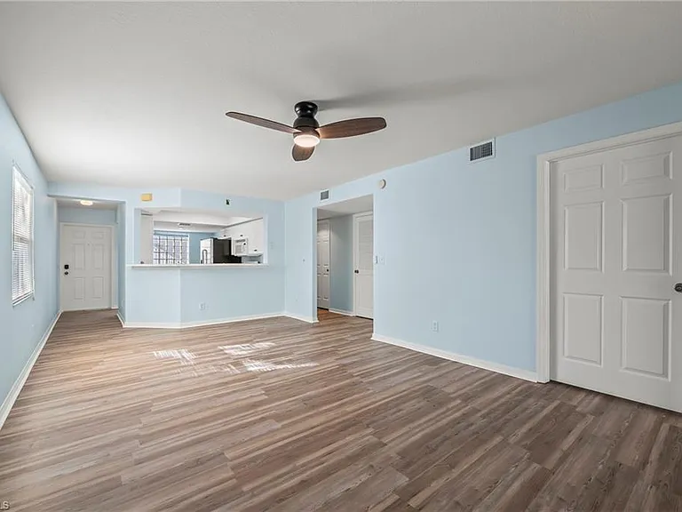 26658 Little John Ct #94 — Photo 1