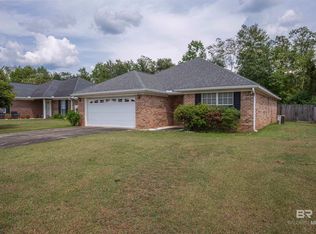28146 Landmark Ave, Loxley, AL 36551