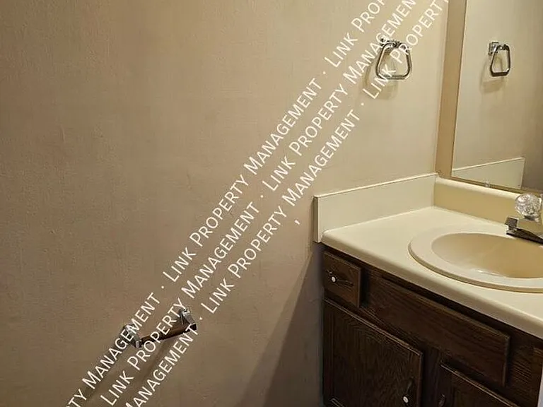 5364 Haisten Ct — Photo 18