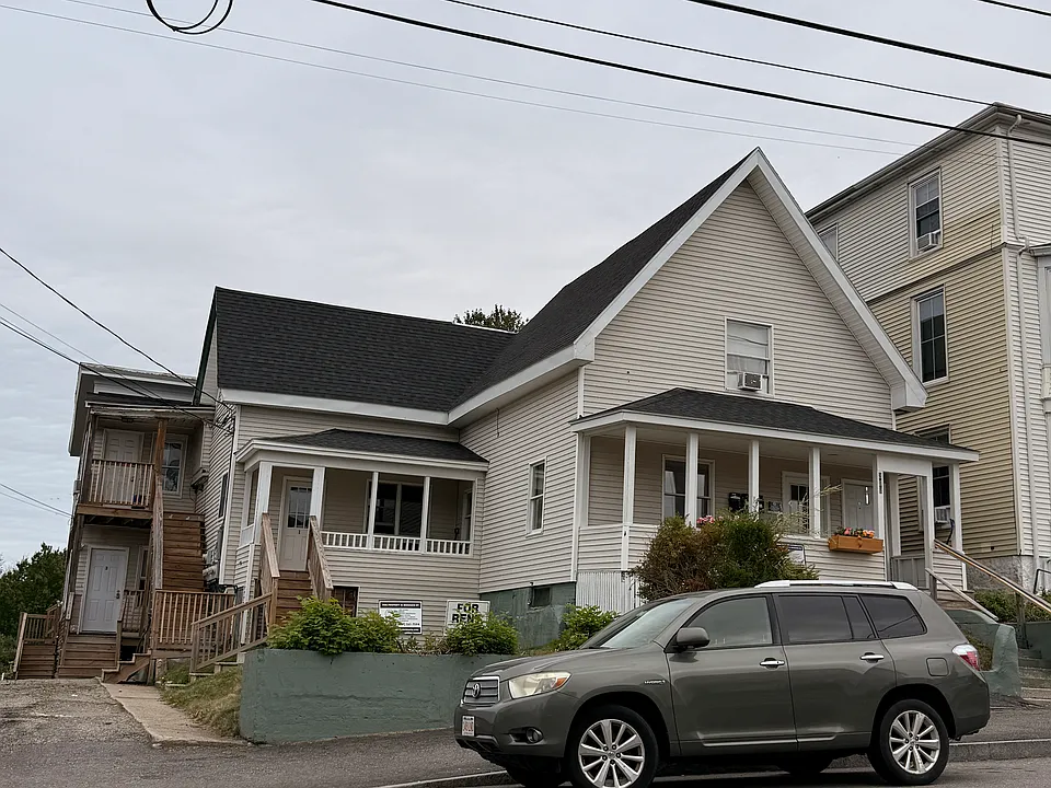 358 Main St #6