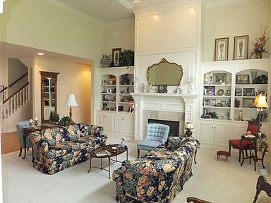 2071 Eagle Trace Dr, Greenwood, IN 46143 | Zillow