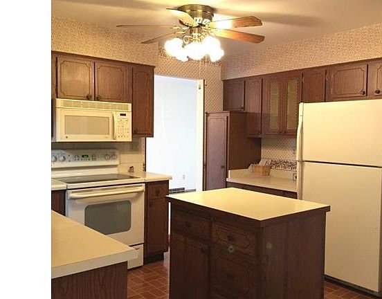3rd image of 2419 Alexander Mnr E