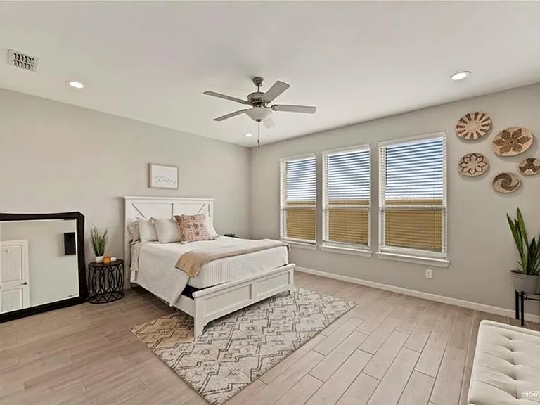 5365 Escondido Pass — Photo 7