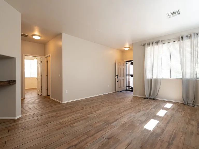27 W Camino Rancho Quito — Photo 2