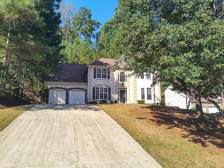 2015 Aldbury Ln — Photo 2