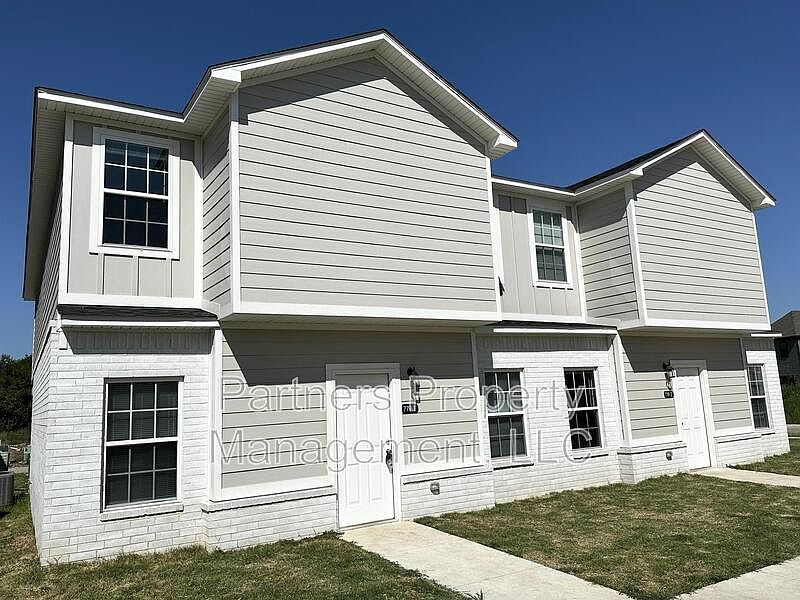 1st image of 779 S Amarillo Ave #2