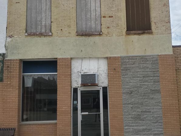 1121 Main St, Hamburg, IA 51640