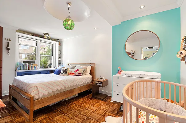 Sold by Stribling | media 11