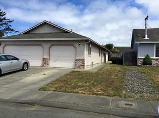 1399 Chickadee Ct, McKinleyville, CA 95519