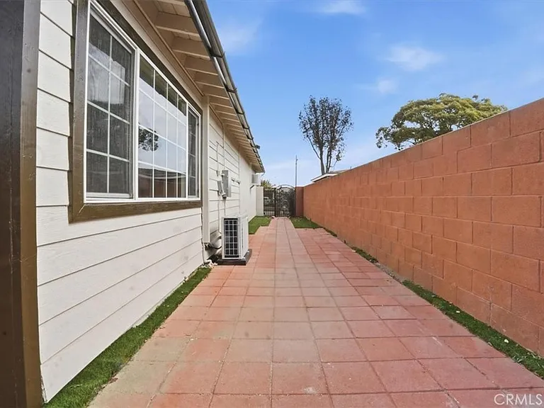 12620 Anthony Pl — Photo 12