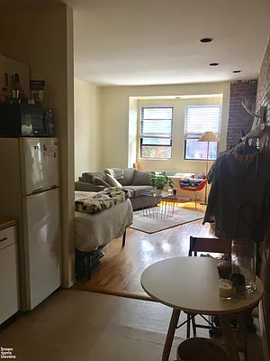 Rented by Brown Harris Stevens | media 6