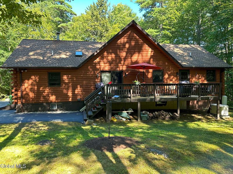 3rd image of 50 Sherrick Drive