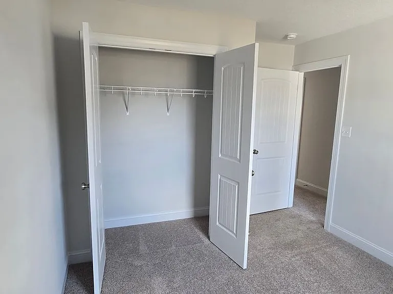 918 Uplands Ln — Photo 28