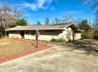 1212 S Highland Ave, Cushing, OK 74023