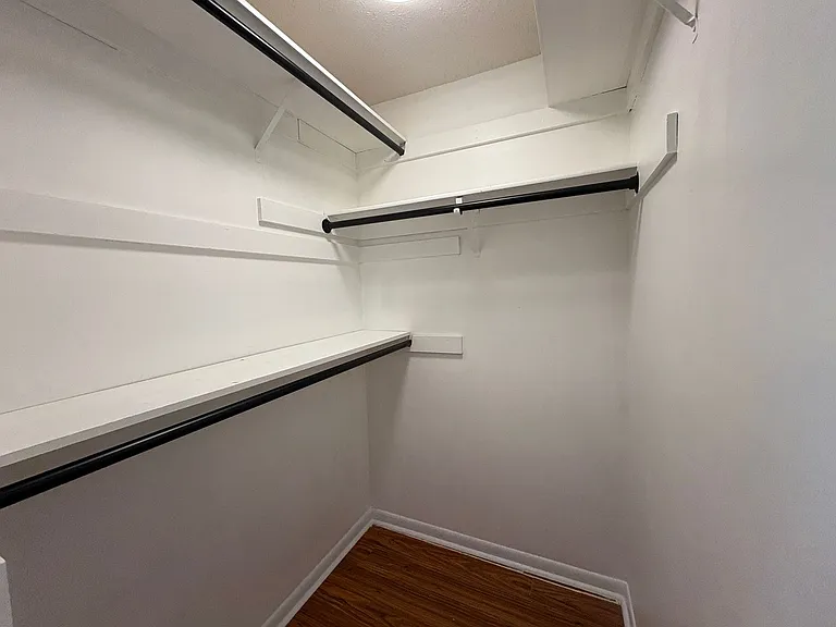 4804C Spring Lake Dr — Photo 13