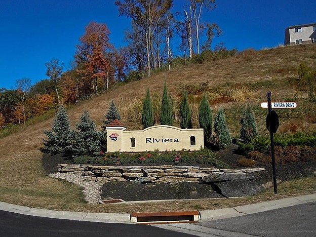 Entry to Riviera