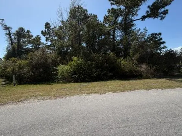 119 Fulford Drive, Harkers Island, NC 28531