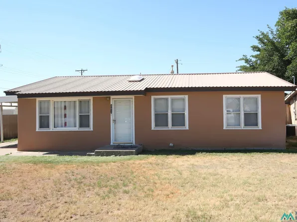 301 W McArthur Ave, Artesia, NM 88210