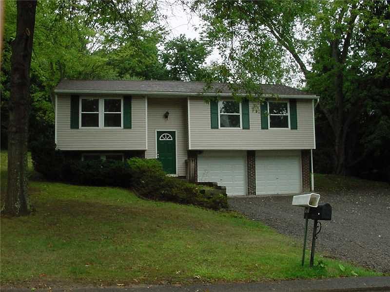 1st image of 824 Timberwood Dr