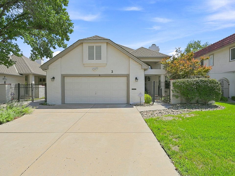 1st image of 3 N Villas Dr
