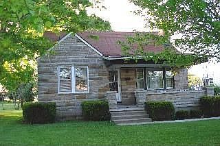 2nd image of 17 Fair Ave